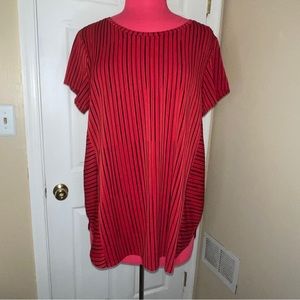 Dana Buchman Blouse ❤️🖤